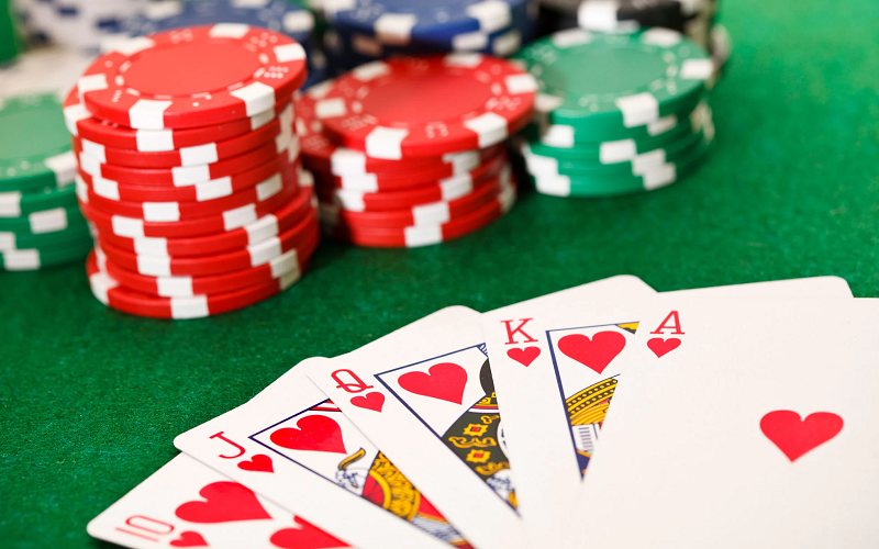 Luật chơi game Poker Suncity người chơi nên biết